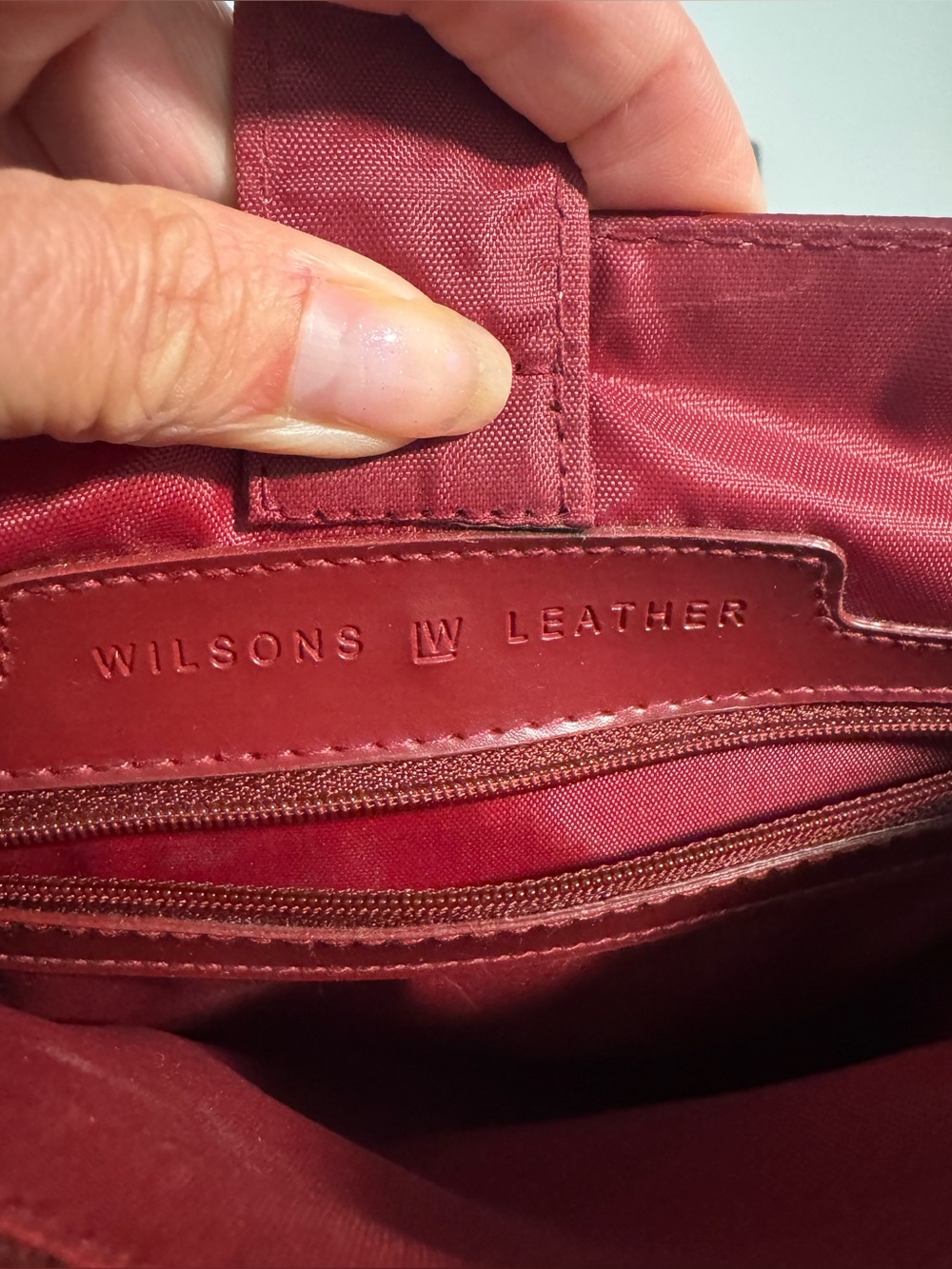 Wilsons Leather Red Patent Tote Shoulder Bag Satchel - Picture 4 of 16